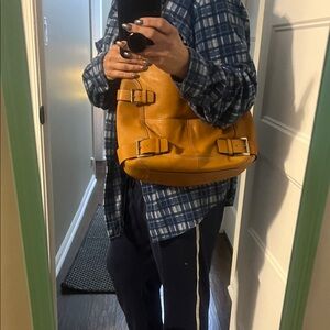 Michael Kors Vintage Leather Stylish Tan Leather Women's Shoulder Bag